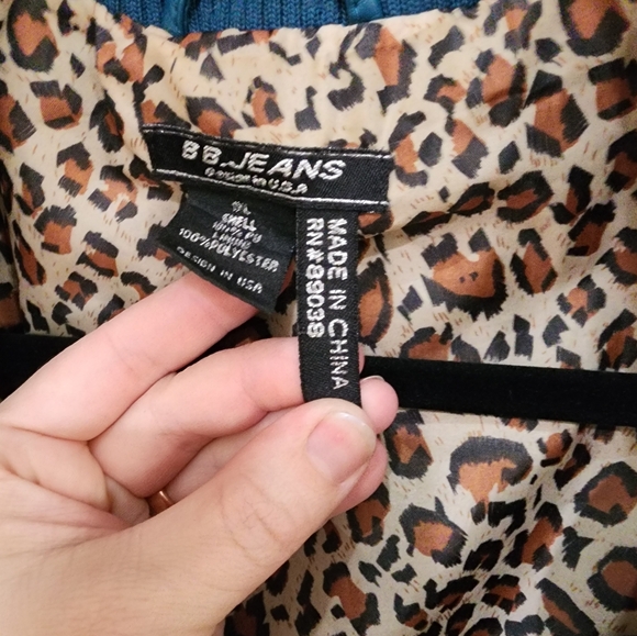 B.b. jeans leather style vest leopard print lining size xl teal chunky hardware - Picture 3 of 10